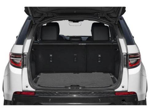 New 2025 Land Rover Discovery Sport Dynamic SE image 8