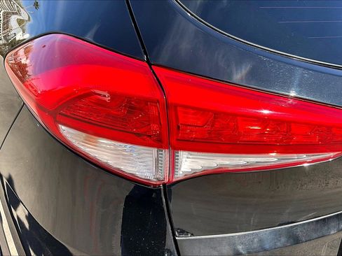 Used 2016 Hyundai Tucson Limited image 27