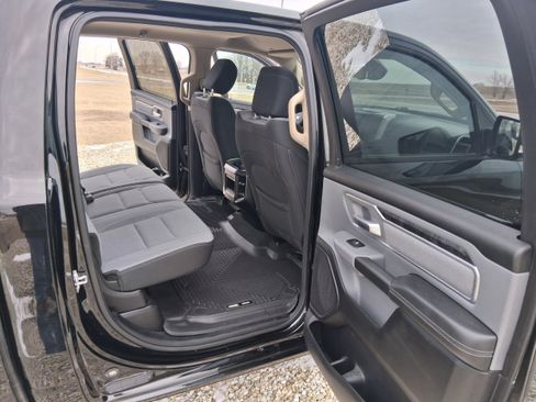 Used 2019 RAM 1500 Big Horn image 17