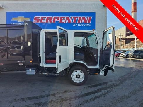 New 2024 Chevrolet Low Cab Forward image 13