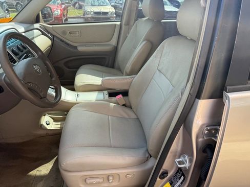 Used 2007 Toyota Highlander 2WD V6 image 6