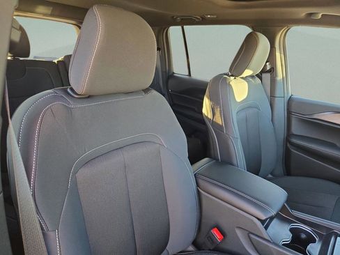 New 2025 Jeep Grand Cherokee Laredo X w/ Luxury Tech Group I AWD/4WD image 32