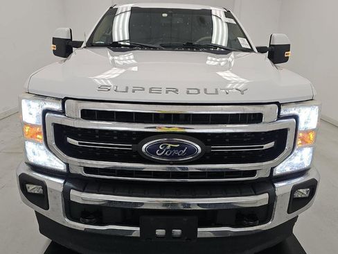 Used 2022 Ford F250 Lariat w/ Lariat Value Package AWD/4WD image 2