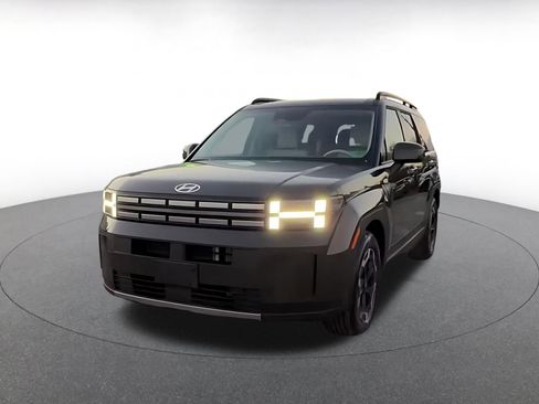 Used 2025 Hyundai Santa Fe SEL image 7