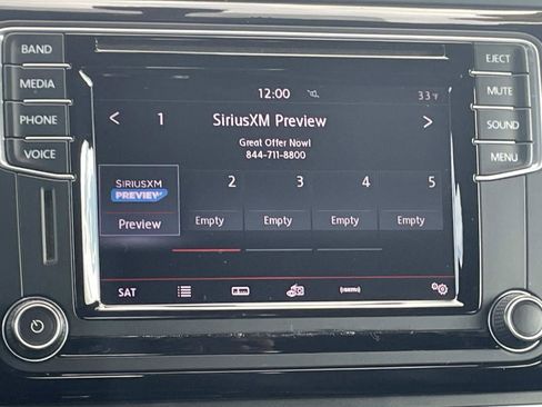 Used 2016 Volkswagen Beetle R-Line image 24