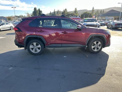 Used 2024 Toyota RAV4 XLE image 6