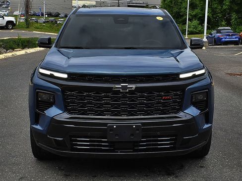 Used 2024 Chevrolet Traverse RS AWD/4WD image 5