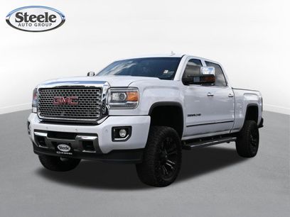 Used 2015 GMC Sierra 2500 Denali w/ Duramax Plus Package