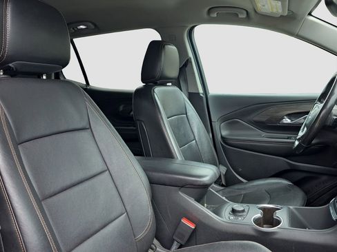 Used 2019 GMC Terrain SLT FWD image 18
