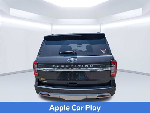 Used 2024 Ford Expedition Limited RWD image 2