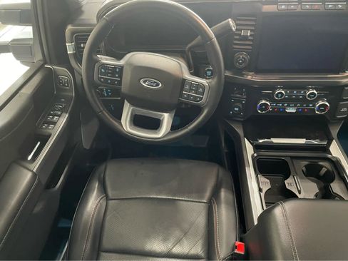 Used 2023 Ford F250 Lariat w/ Lariat Ultimate Package AWD/4WD image 12