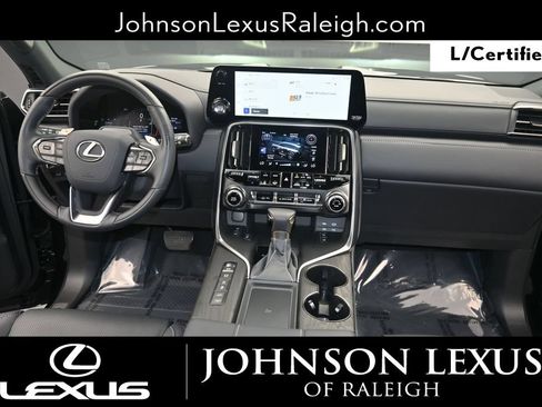 Certified 2025 Lexus LX 600 4WD w/ Accessory Package (2T) image 15