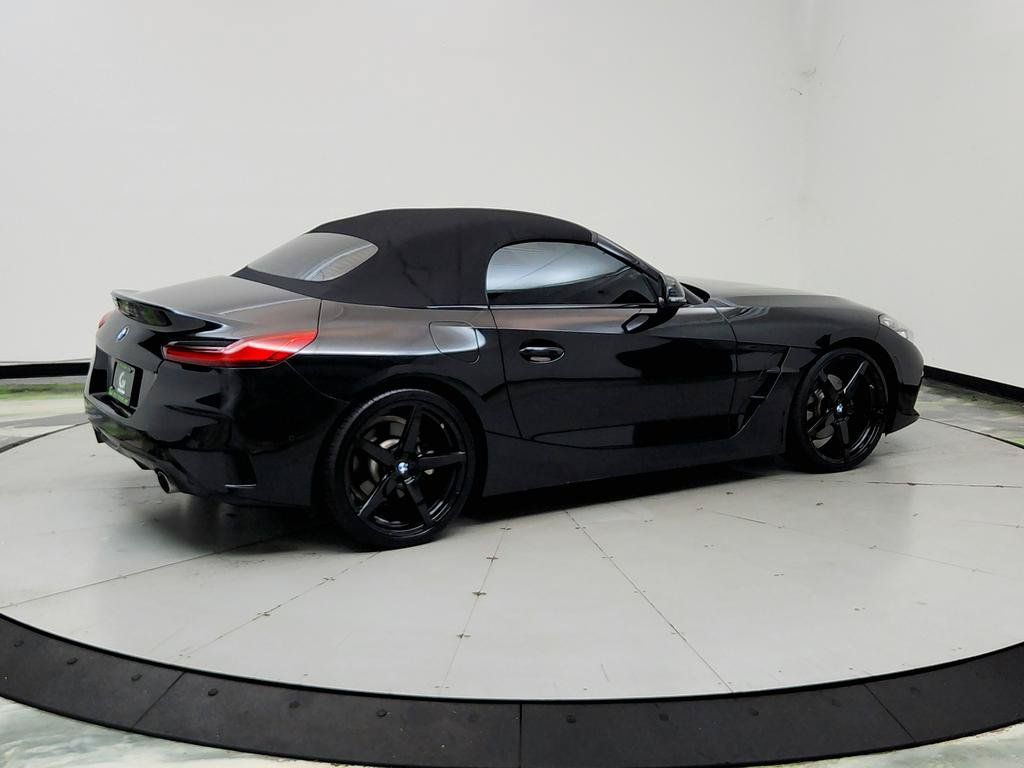 Used 2019 BMW Z4 sDrive30i w/ M Sport Package RWD image 5