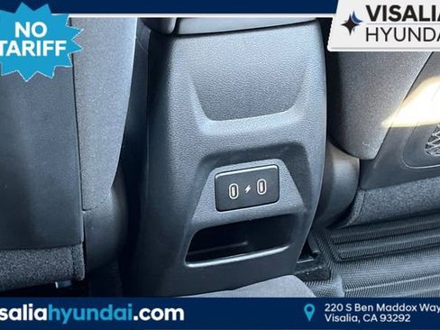 New 2025 Hyundai Venue SEL FWD image 14