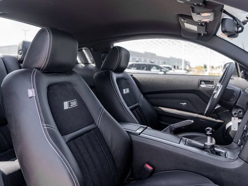 Used 2012 Ford Mustang GT Premium w/ Security Pkg RWD image 14