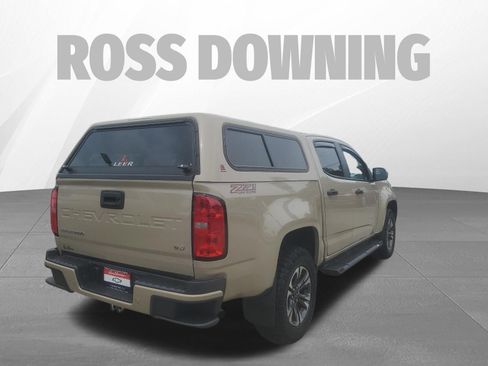 Used 2022 Chevrolet Colorado Z71 AWD/4WD image 4