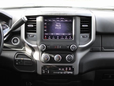 Used 2019 RAM 2500 Big Horn image 21