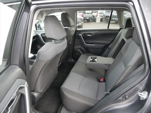 Certified 2025 Toyota RAV4 XLE AWD/4WD image 11