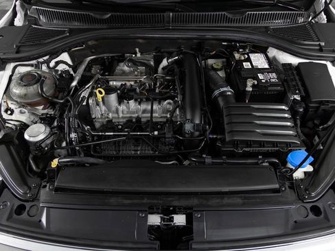 Used 2021 Volkswagen Jetta S w/ Driver Assistance Package image 40