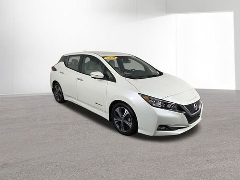 Used 2019 Nissan Leaf SL w/ SL Technology Package image 12