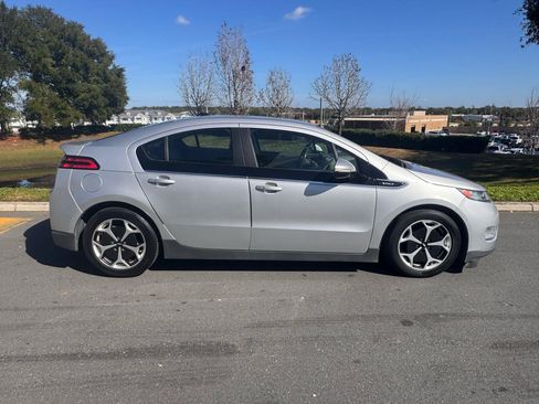 Used 2015 Chevrolet Volt w/ Enhanced Safety Package 1 FWD image 29