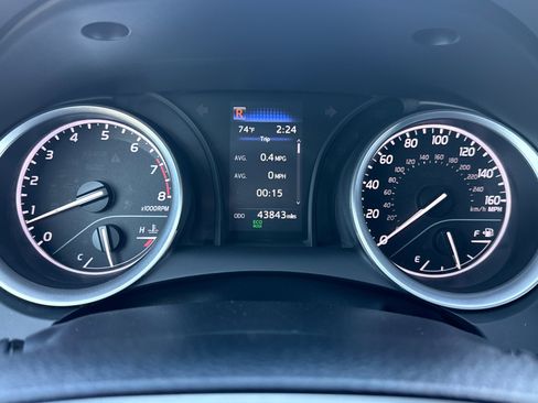 Used 2023 Toyota Camry LE image 32