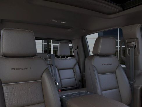 New 2026 GMC Sierra 1500 Denali w/ Technology Package AWD/4WD image 24