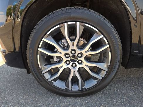 Used 2026 GMC Acadia Denali Ultimate AWD/4WD image 7