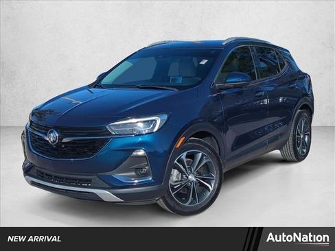Used 2020 Buick Encore GX Essence w/ Advanced Technology Package FWD image 1