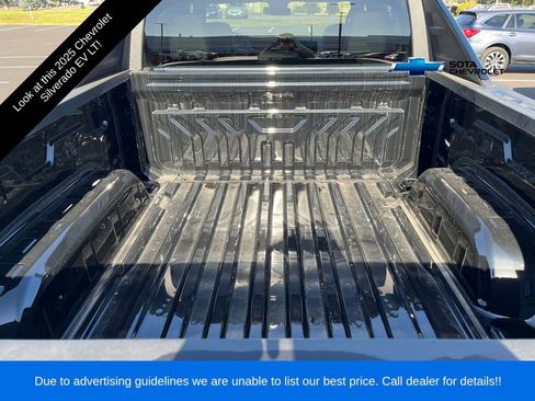 New 2025 Chevrolet Silverado EV LT image 22
