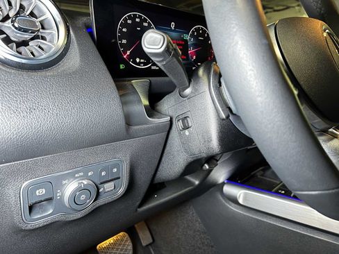 Certified 2026 Mercedes-Benz GLB 250 4MATIC image 28