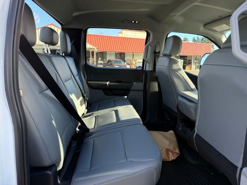 New 2025 Ford F550 4x4 Crew Cab Super Duty image 24