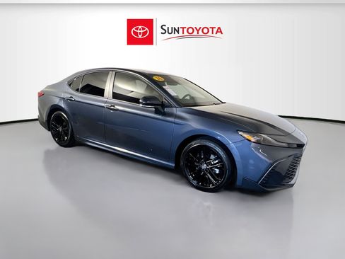 Used 2026 Toyota Camry SE w/ Multimedia Upgrade Package FWD image 1