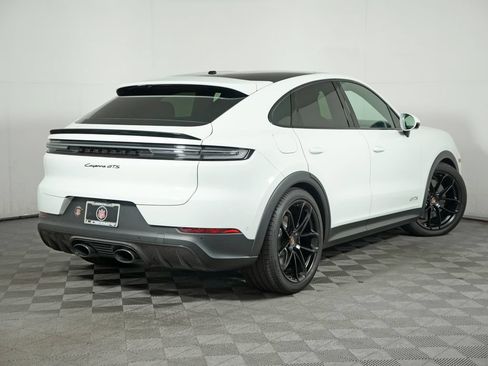 Certified 2025 Porsche Cayenne GTS AWD/4WD image 7