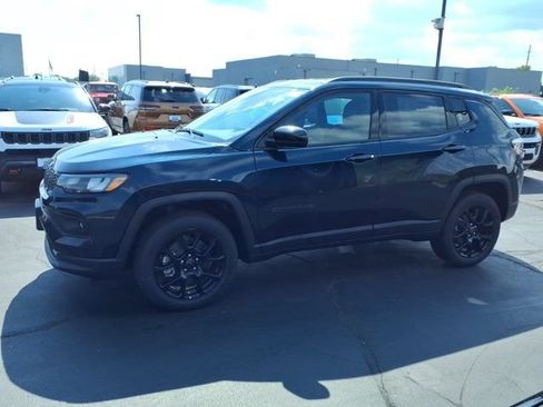 New 2026 Jeep Compass Latitude AWD/4WD image 3