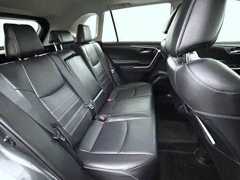Used 2020 Toyota RAV4 XLE Premium w/ All Weather Liner Package AWD/4WD image 18