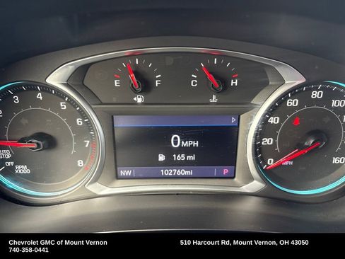 Used 2021 Chevrolet Traverse LT image 18