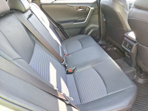 Used 2021 Toyota RAV4 XSE image 34
