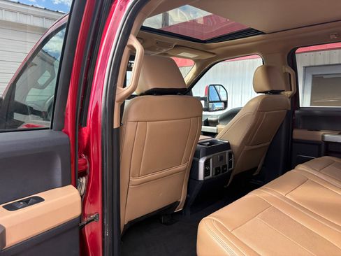 Used 2022 Ford F250 Lariat w/ Lariat Ultimate Package image 28