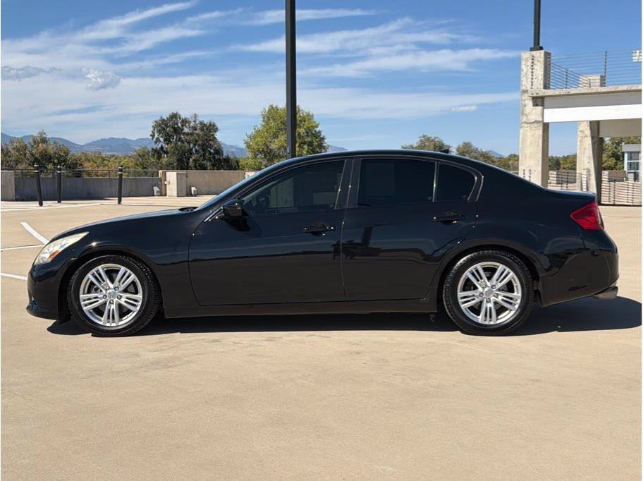 Used 2013 INFINITI G37 x Sedan w/ Premium Pkg AWD/4WD image 4