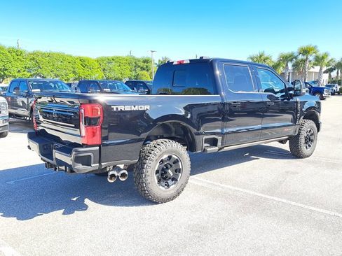 New 2026 Ford F250 Platinum w/ Tremor Off-Road Package image 9