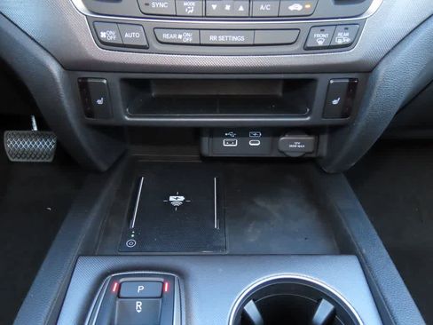 New 2025 Honda Ridgeline RTL image 19