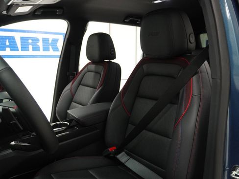 New 2026 Chevrolet Equinox RS w/ Convenience Package III image 18