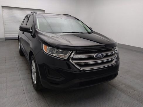 Used 2017 Ford Edge SE FWD image 14