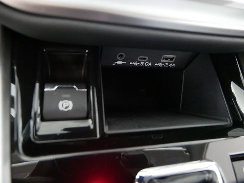 Used 2024 Subaru Outback Touring XT w/ Popular Package #2 AWD/4WD image 30