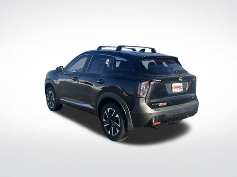 New 2026 Nissan Kicks SV w/ SV Premium Package image 3