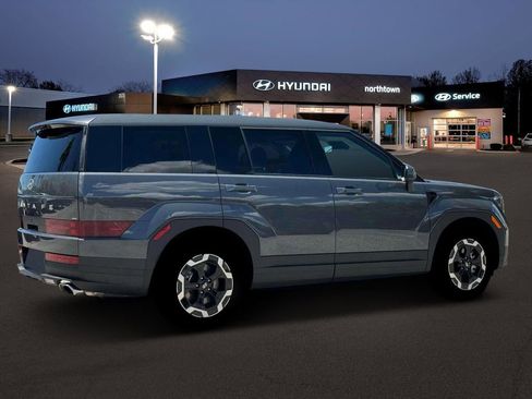 New 2026 Hyundai Santa Fe SE image 8