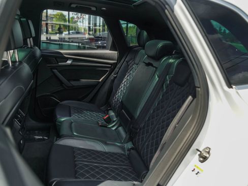 Used 2018 Audi SQ5 Premium Plus AWD/4WD image 30