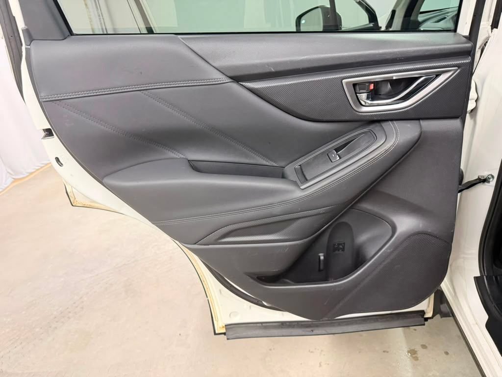 Used 2019 Subaru Forester Limited AWD/4WD image 37