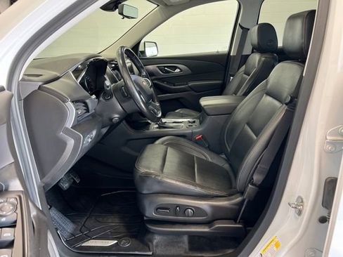 Used 2019 Chevrolet Traverse Premier image 9